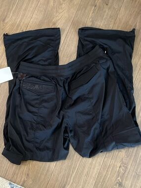 Lululemon Dance Studio Mid-Rise Relaxed Fit Cargo Pant Black NWT L